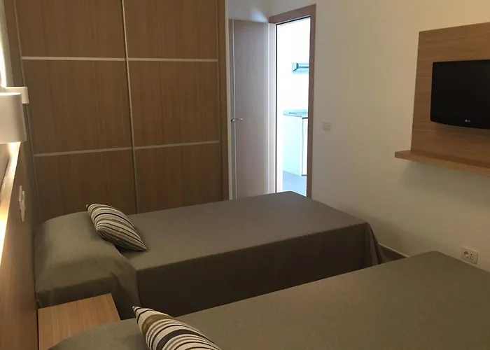 Alsol Leones - Adults Only *